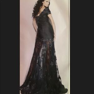 Black one shoulder formal prom dress